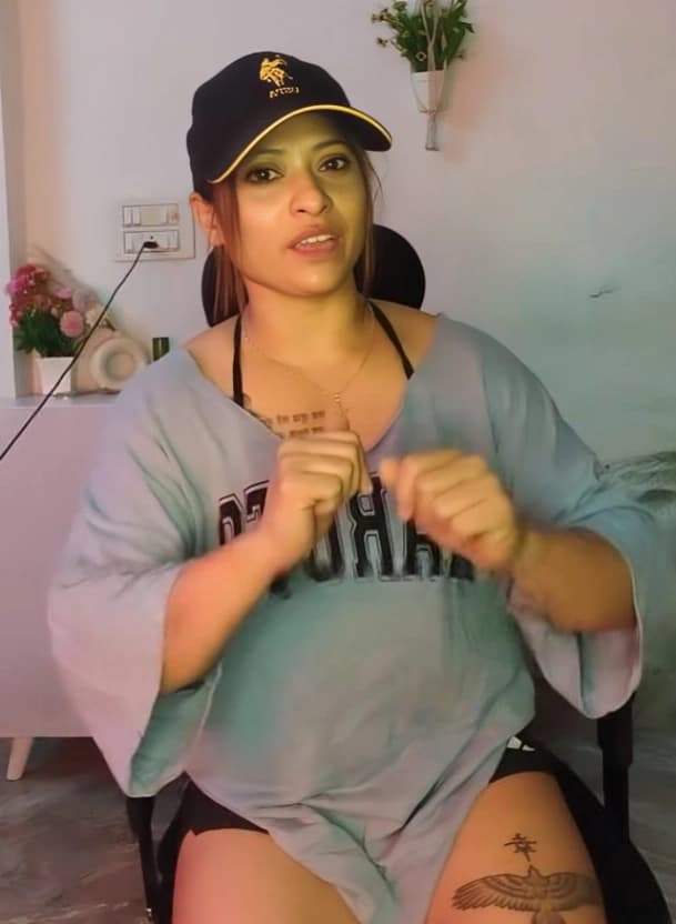 Youtuber Sdas Full Nude Masturbation with Huge Dildo Leaked Sex Tape