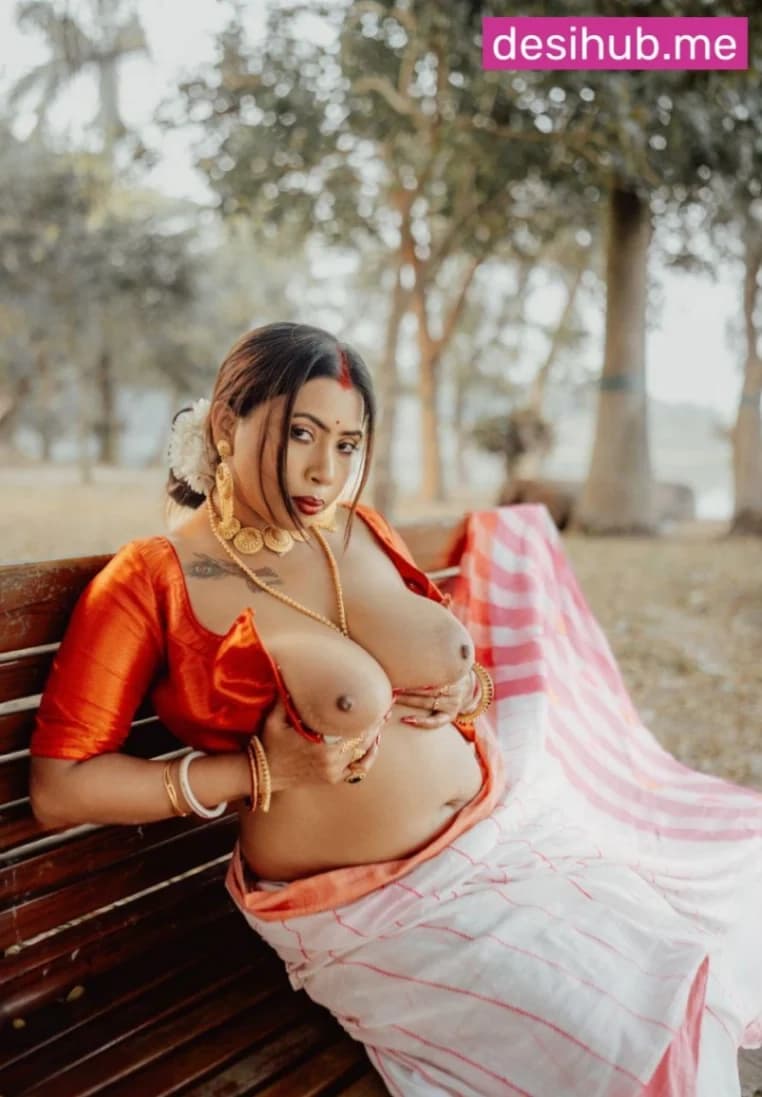 Image of Bong Model Momita Saha Bra Open Photoshoot Exposing Her Massive Nude Boobs