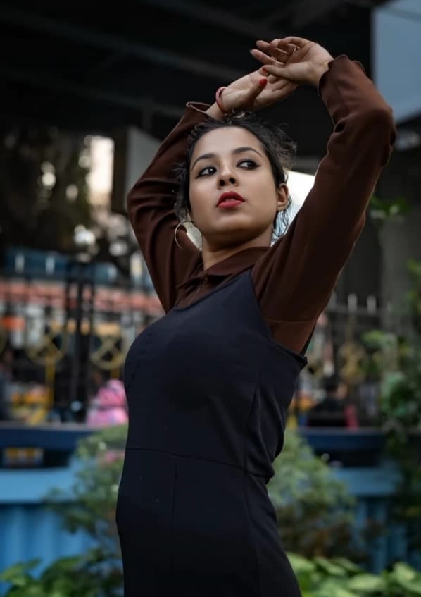 Image of Viral Bengali Model Nude Leaked Spreading Her Pink Pussy Lips Wide