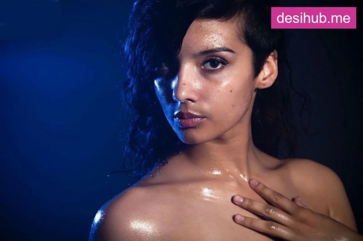 Image of Desi Girl Full Nude Photoshoot Leaked With Her Juicy Boobs And Tight Pussy