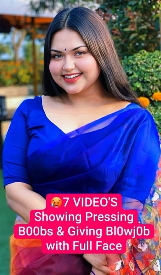 Beautiful Fashion Model Leaked Videos Squeezing Boobs and Giving Blowjob with Full Face