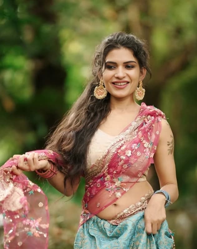 Resmi Nair Leaked Live Nude Video Exposing Her Big Boobs and Tight Pussy