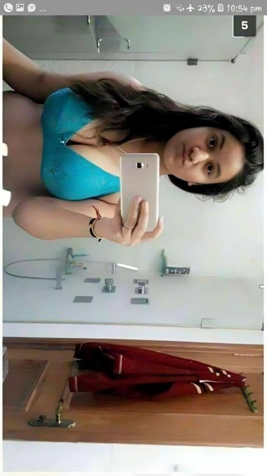 Image of Viral Insta Model Leaked Nude Video with Giant Boobs and Full Face Close-Up