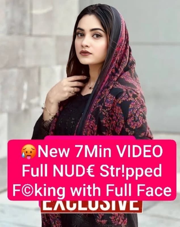 Leaked Kashmiri Bhabhi Full Nude with Neighbor Aunty 7 Minute Sex Video