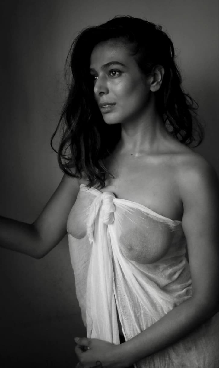 Image of Stunning Desi Model Flaunts Her Nude Boobs in a See-Through Top Pics